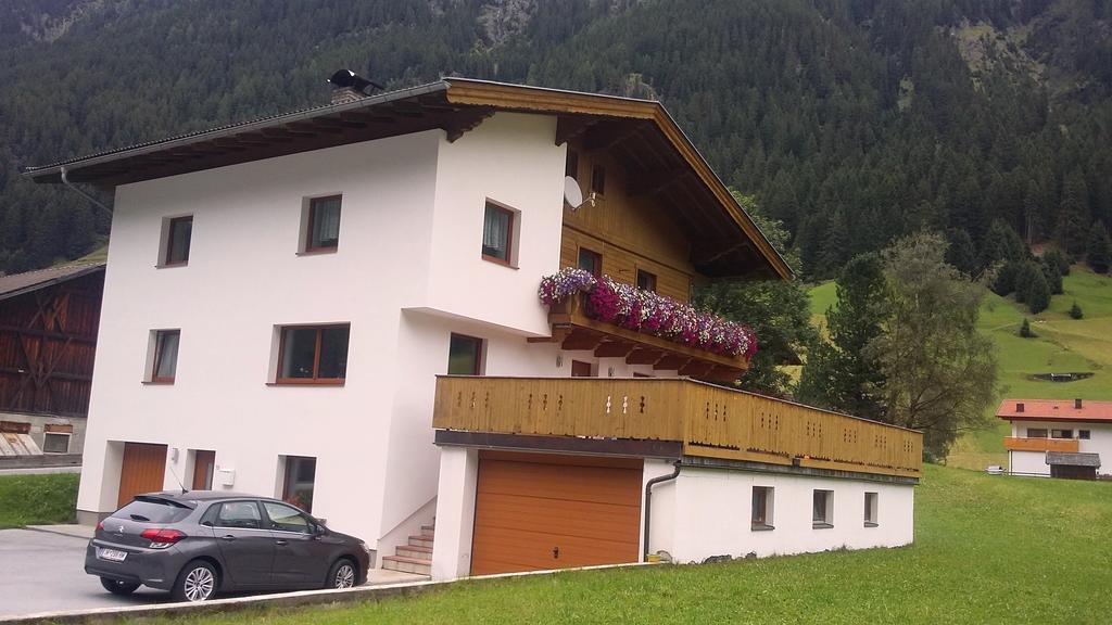 S' Ludwign Haus Apartamento Sankt Leonhard im Pitztal Exterior foto
